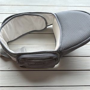 Bebear Hip Sear Carrier Grey